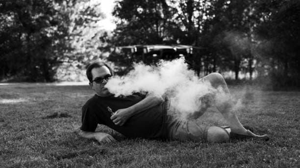 E-Cigi Bolt Review and Comparison to popular e cigarettes for Value Performance and Flavor