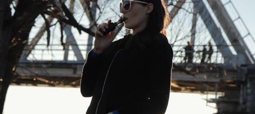 A Practical e-cigarette Guide with Real Stories and Evidence-Based Tips for using e cigarettes to quit smoking Today