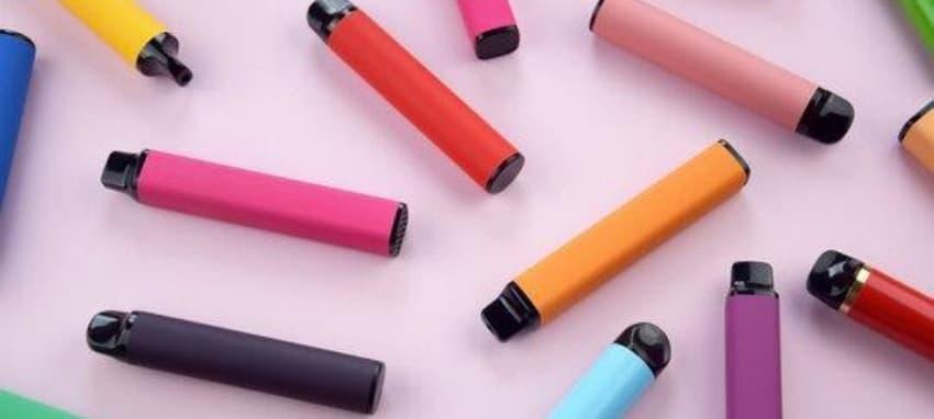 E-Cigarete Essentials and e cigarette starter kit uk Buying Guide to Choose Your First Vape