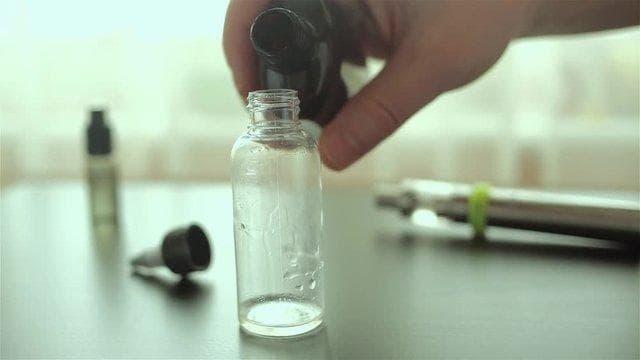 vape obchod explains what is e cigarettes and how to choose the right starter kit for safer vaping