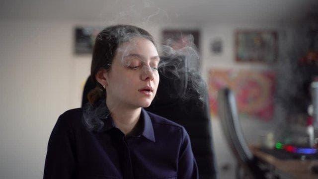 Expert Guide to Jednorázové e-cigarety and How to Select the Best electronic cigarette box for On-the-Go Use