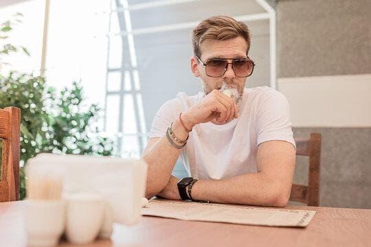 iBVape travel tips iBVape can you bring e cigarettes on a plane answers and airline rules for carry on