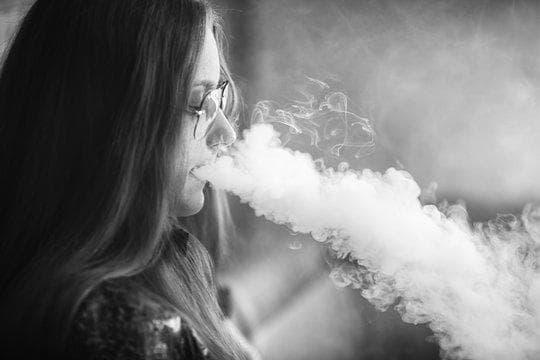 Vape Shop Strategies to Translate cancer research uk e-cigarettes Evidence into Safer Vaping Advice for Customers